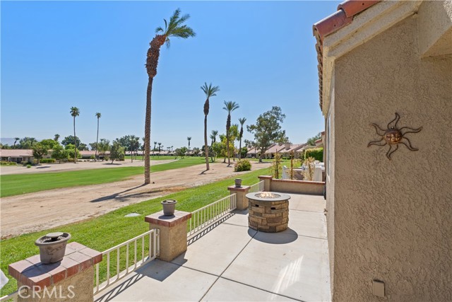 41915 Preston Trail, Palm Desert CA: https://media.crmls.org/medias/3da8a79d-9ed0-47ea-a909-6b3711de85f3.jpg