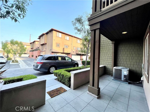 Image 2 for 709 S Azusa Ave #E, Azusa, CA 91702