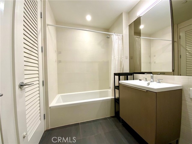 Detail Gallery Image 19 of 21 For 889 Francisco St #1105,  Los Angeles,  CA 90017 - 0 Beds | 1 Baths