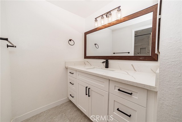 Detail Gallery Image 17 of 36 For 12141 Centralia St #208,  Lakewood,  CA 90715 - 2 Beds | 2 Baths