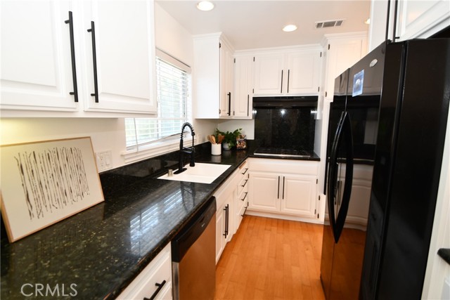 2514 Vanderbilt Ln, Redondo Beach, California 90278, 4 Bedrooms Bedrooms, 0 ,2 BathroomsBathrooms,Residential,For Sale,Vanderbilt Ln,0,SB26161438