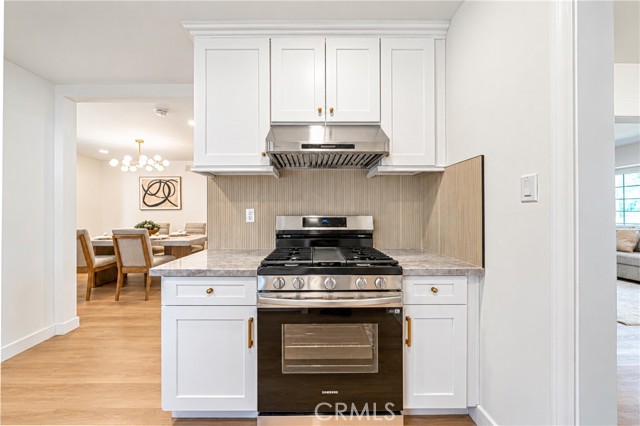 324 West Chestnut photo 16