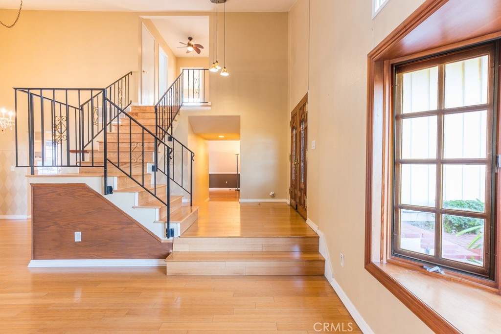 MLS #SR25251781 image #6