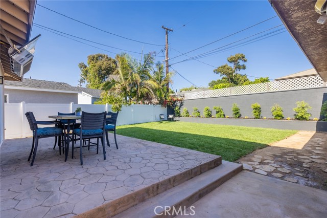 702 Firmona Avenue, Redondo Beach, California 90278, 4 Bedrooms Bedrooms, ,3 BathroomsBathrooms,Residential,Sold,Firmona,SB24163520