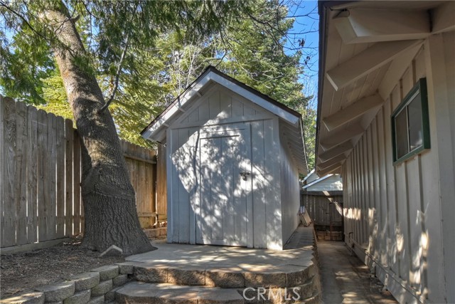 Detail Gallery Image 38 of 50 For 292 Heliotrope Dr, Lake Arrowhead,  CA 92352 - 3 Beds | 3 Baths