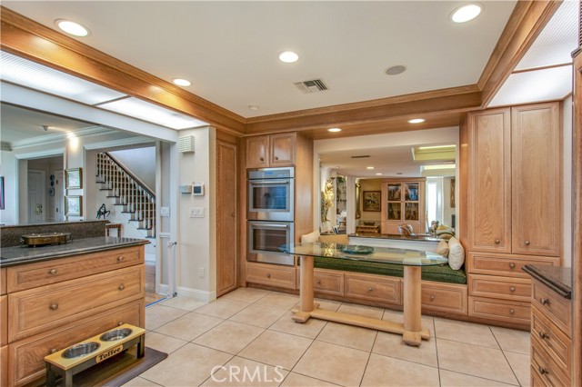 Detail Gallery Image 24 of 58 For 5585 E Corso Di Napoli, Long Beach,  CA 90803 - 3 Beds | 3 Baths