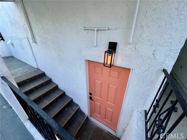 Detail Gallery Image 35 of 45 For 654 Penrith, Los Angeles,  CA 90023 - 6 Beds | 5 Baths