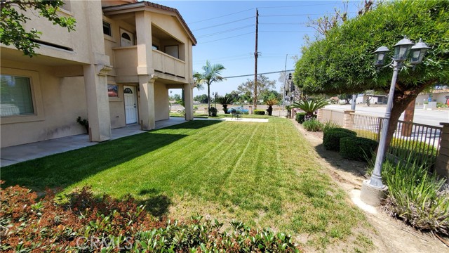 Detail Gallery Image 2 of 51 For 6121 Riverside Dr #I,  Chino,  CA 91710 - 1 Beds | 1 Baths