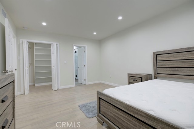 Detail Gallery Image 17 of 35 For 7711 Forsyth St, Tujunga,  CA 91042 - 4 Beds | 3 Baths