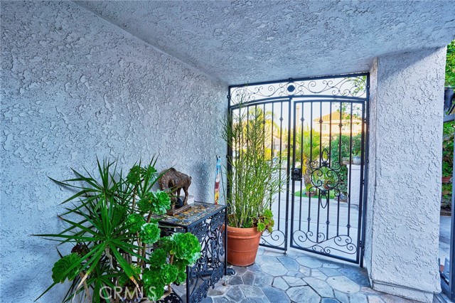 17 Westbrook Lane, Pomona CA: https://media.crmls.org/medias/3dad7347-ba55-413f-b58e-b5e52afac2c5.jpg