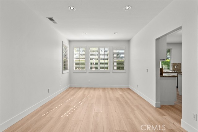 Detail Gallery Image 8 of 75 For 27605 Harwick, Valencia,  CA 91354 - 4 Beds | 4 Baths