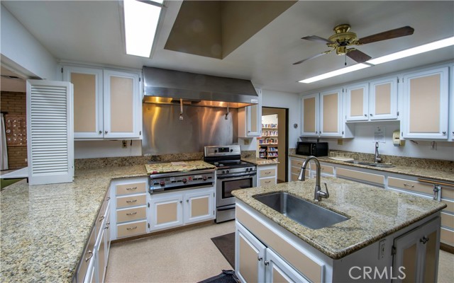 Detail Gallery Image 46 of 54 For 1525 W Oakland Ave #111,  Hemet,  CA 92543 - 2 Beds | 2 Baths