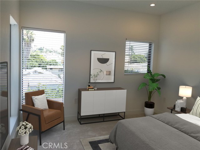 Detail Gallery Image 2 of 8 For 231 1/2 N Burlington Ave, Los Angeles,  CA 90026 - 4 Beds | 4/1 Baths