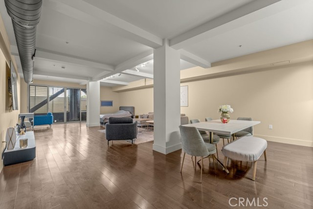 Detail Gallery Image 14 of 31 For 433 Pine Ave #102,  Long Beach,  CA 90802 - 1 Beds | 1 Baths