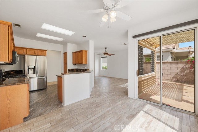 Detail Gallery Image 13 of 70 For 37388 Medjool, Palm Desert,  CA 92211 - 3 Beds | 3 Baths