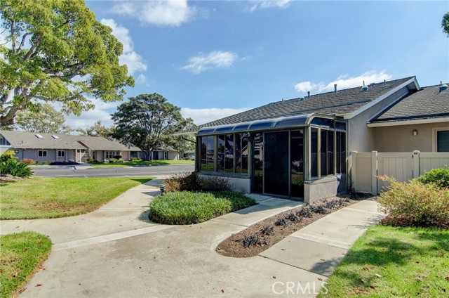 Detail Gallery Image 27 of 27 For 8565 Larkhall Cir 802c,  Huntington Beach,  CA 92646 - 2 Beds | 2 Baths