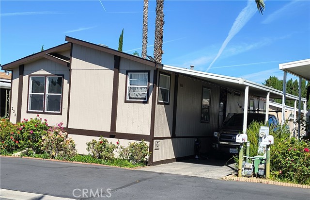 Detail Gallery Image 5 of 6 For 20401 Soledad Canyon Rd #223,  Canyon Country,  CA 91351 - 3 Beds | 2 Baths