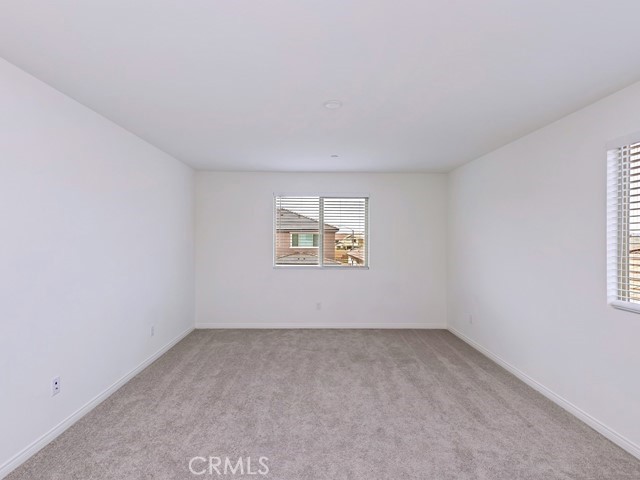 https://media.crmls.org/medias/3db1047a-eaf4-47cb-aef1-b9535f47d218.jpg?preset=X-Large