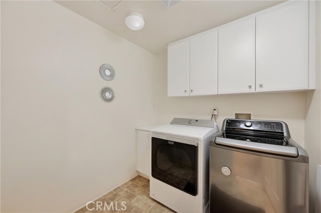 Detail Gallery Image 31 of 48 For 10798 Rosemary, Corona,  CA 92883 - 4 Beds | 3/1 Baths