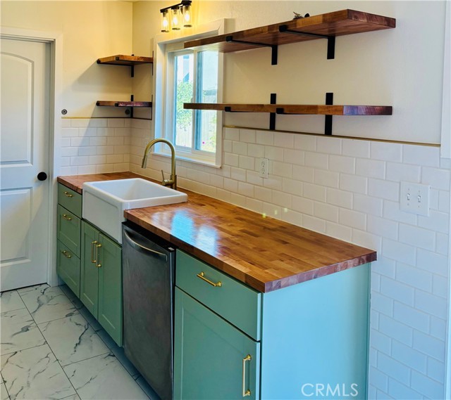 Detail Gallery Image 10 of 14 For 1265 Rousch, Seaside,  CA 93955 - 3 Beds | 2 Baths