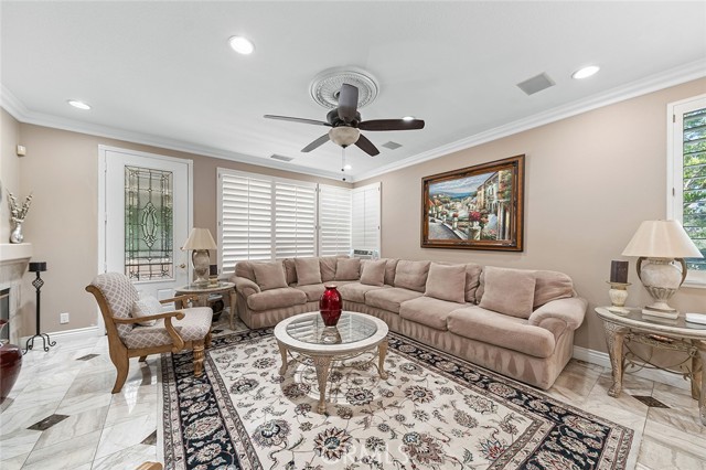 15075 Avenida Del Monte, Chino Hills CA: https://media.crmls.org/medias/3db2211b-ebf6-4e92-937e-0eaf509a555b.jpg