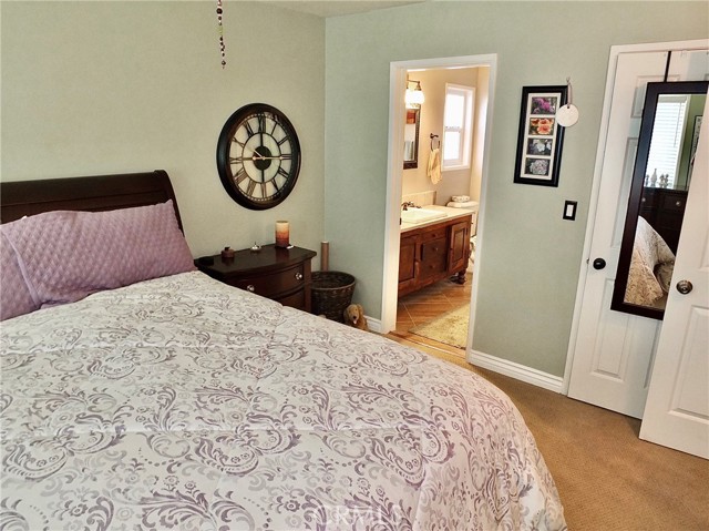 Detail Gallery Image 10 of 26 For 4640 Hazelnut Ave, Seal Beach,  CA 90740 - 4 Beds | 2 Baths