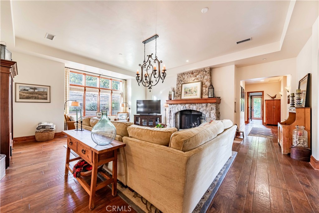 MLS #SW25113851 img 7