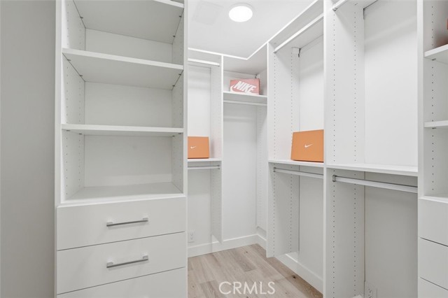 Detail Gallery Image 18 of 52 For 436 1st St, Manhattan Beach,  CA 90266 - 4 Beds | 2/1 Baths