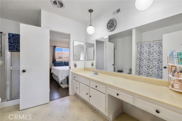 Detail Gallery Image 31 of 46 For 10030 Owensmouth Ave #80,  Chatsworth,  CA 91311 - 2 Beds | 2 Baths