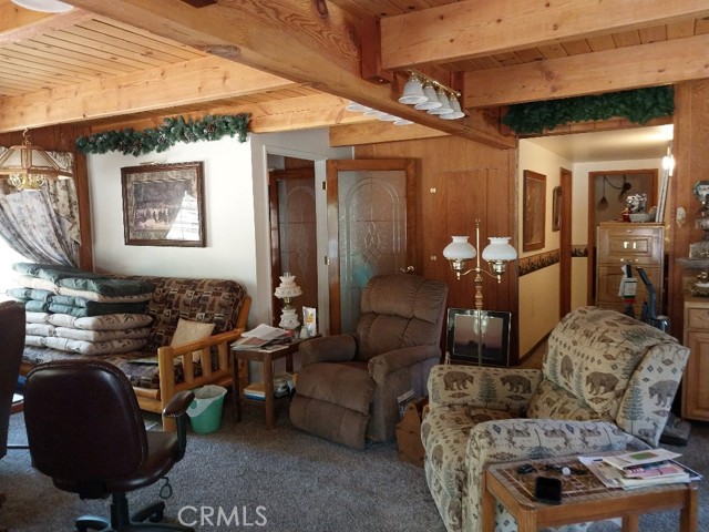 Detail Gallery Image 12 of 23 For 1140 Mitchell Ln, Big Bear City,  CA 92314 - 2 Beds | 2 Baths