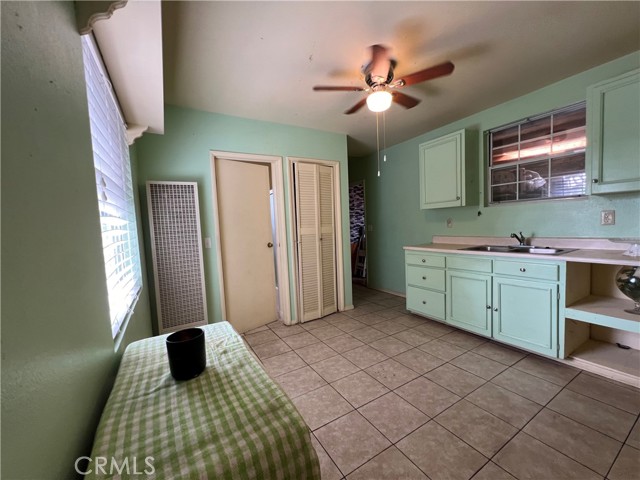 Detail Gallery Image 14 of 20 For 25539 Lane St, Loma Linda,  CA 92354 - 4 Beds | 2 Baths