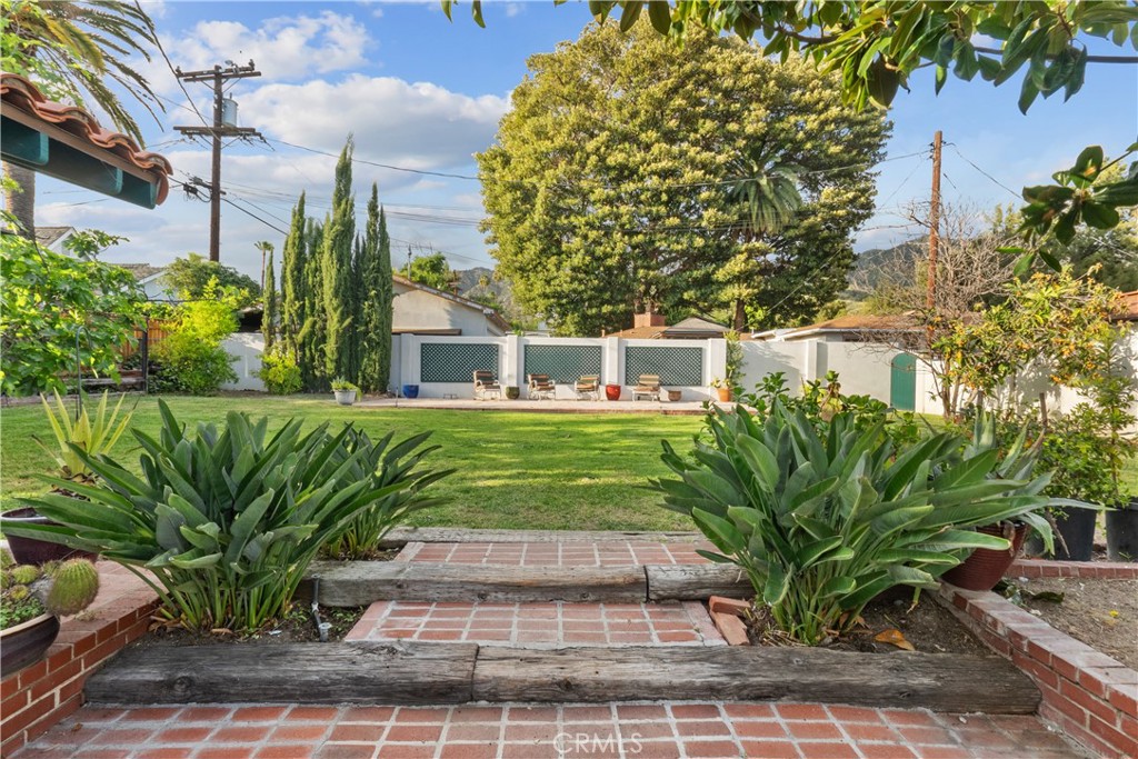 1521 N Columbus Avenue Glendale img 20