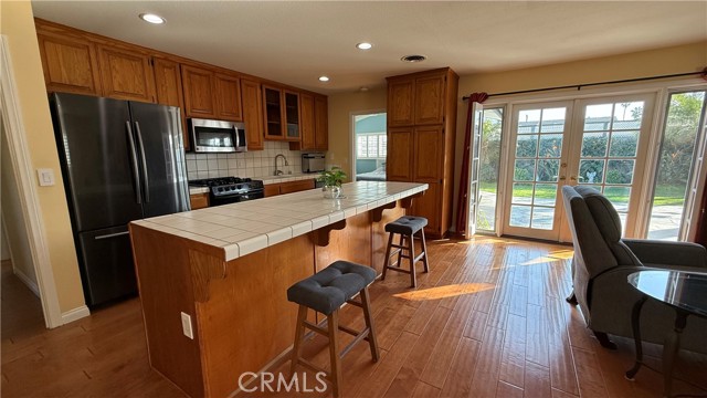 Detail Gallery Image 5 of 20 For 8422 Munster, Huntington Beach,  CA 92646 - 4 Beds | 2 Baths