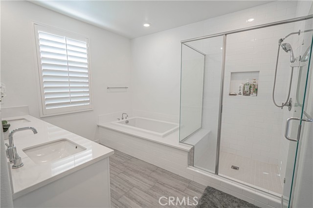 Detail Gallery Image 19 of 35 For 27081 Amber Sky Way, Valencia,  CA 91381 - 3 Beds | 2/1 Baths