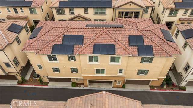 8254 Traveller Street, Chino CA: https://media.crmls.org/medias/3db88320-2e5f-437d-a0e8-4d6d5a35aa50.jpg