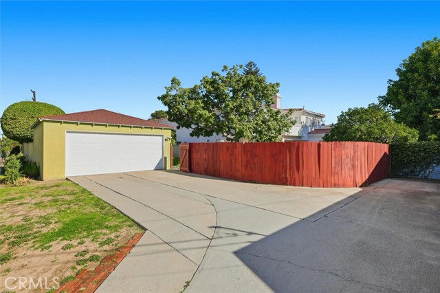 1700 Voorhees Avenue, Manhattan Beach, California 90266, 3 Bedrooms Bedrooms, ,2 BathroomsBathrooms,Residential,Sold,Voorhees,SB25262545 1700 Voorhees Avenue, Manhattan Beach, California 90266, 3 Bedrooms Bedrooms, ,2 BathroomsBathrooms,Residential,Sold,Voorhees,SB25262545