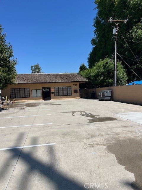 781 W San Bernardino Road, Covina, California 91722, ,Commercial Lease,For Rent,781 W San Bernardino Road,CRCV25077270