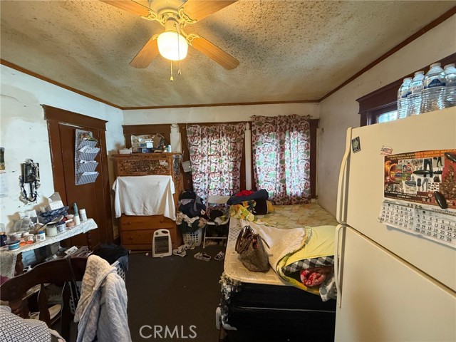 Detail Gallery Image 19 of 23 For 860 W 54th, Los Angeles,  CA 90037 - 4 Beds | 3 Baths