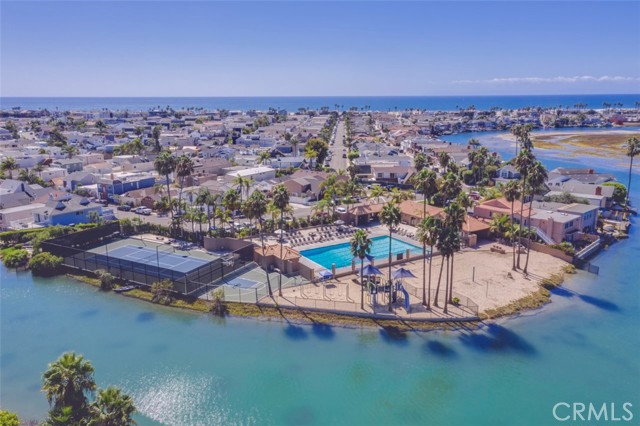 Detail Gallery Image 62 of 62 For 219 Colton, Newport Beach,  CA 92663 - 4 Beds | 3 Baths