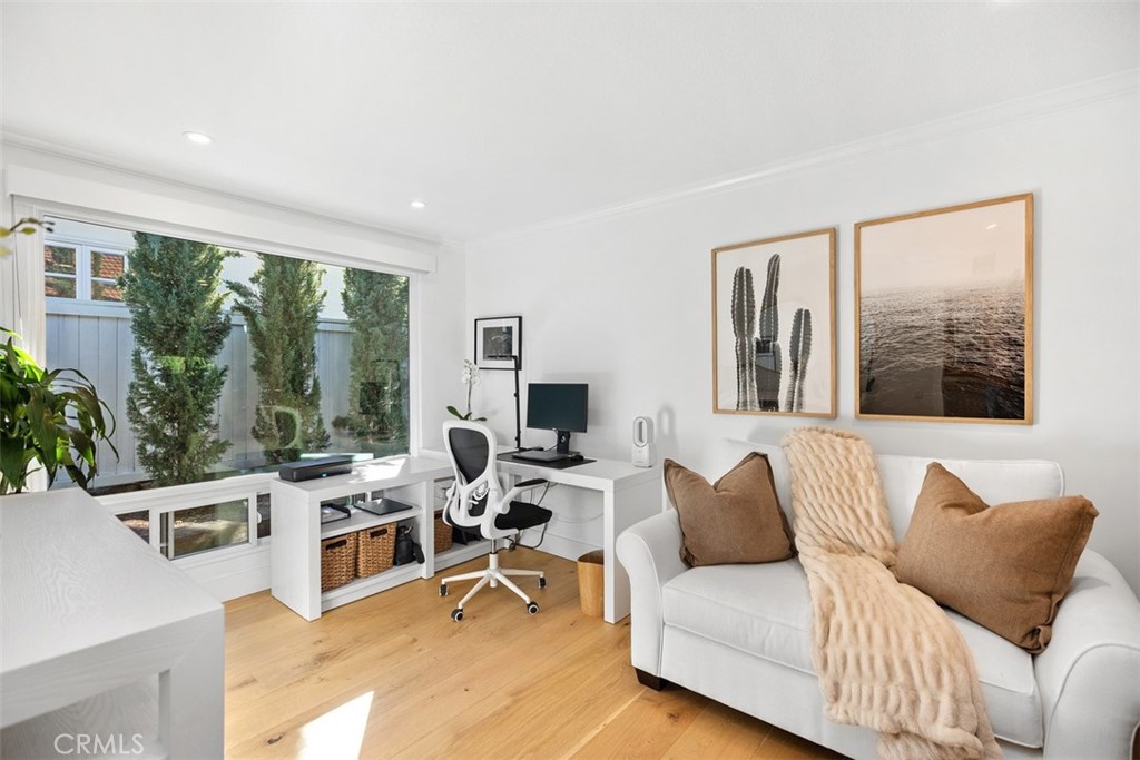 MLS #OC25275923 image #19