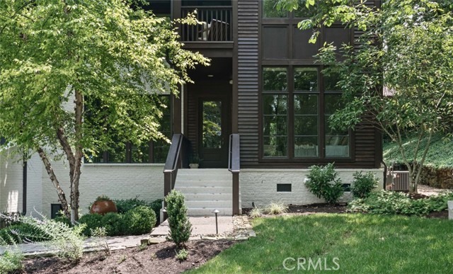 3530 Trimble Court, Outside Area (Outside Ca) CA: https://media.crmls.org/medias/3dbdeb47-ab01-48e7-beac-682c83cce589.jpg