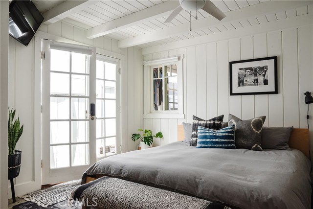 517 5th Street, Manhattan Beach, California 90266, 3 Bedrooms Bedrooms, ,2 BathroomsBathrooms,Residential,Sold,5th,SB22046594