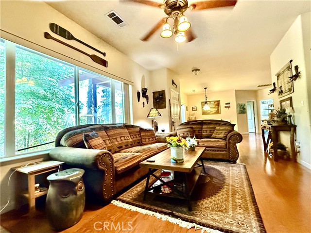 Detail Gallery Image 14 of 47 For 3502 Comet Mine, Mariposa,  CA 95338 - 3 Beds | 2 Baths