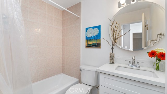 Detail Gallery Image 23 of 31 For 1001 W Stevens Ave #406,  Santa Ana,  CA 92707 - 3 Beds | 2 Baths
