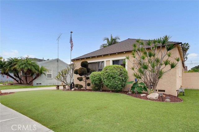 Image 1 of 31 For 5851 Pearce Avenue