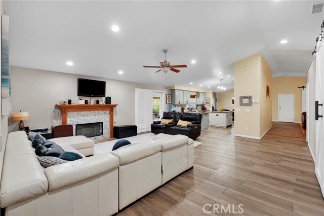 Detail Gallery Image 17 of 58 For 17777 Brazier, Riverside,  CA 92508 - 4 Beds | 3 Baths