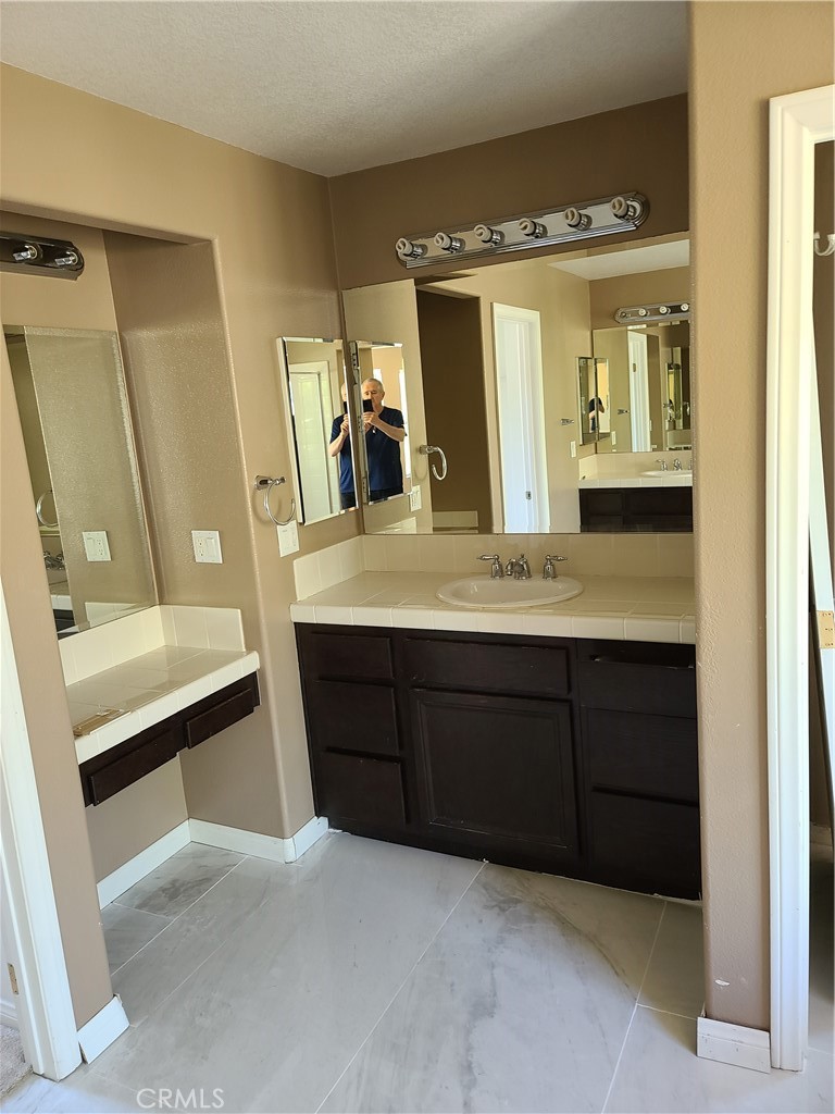 MLS #OC25145929 img 32