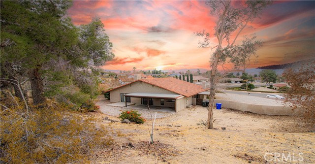 Detail Gallery Image 34 of 40 For 19976 Eyota Rd, Apple Valley,  CA 92308 - 3 Beds | 2/1 Baths