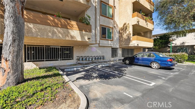 Detail Gallery Image 27 of 35 For 12141 Centralia #309,  Lakewood,  CA 90715 - 1 Beds | 1 Baths