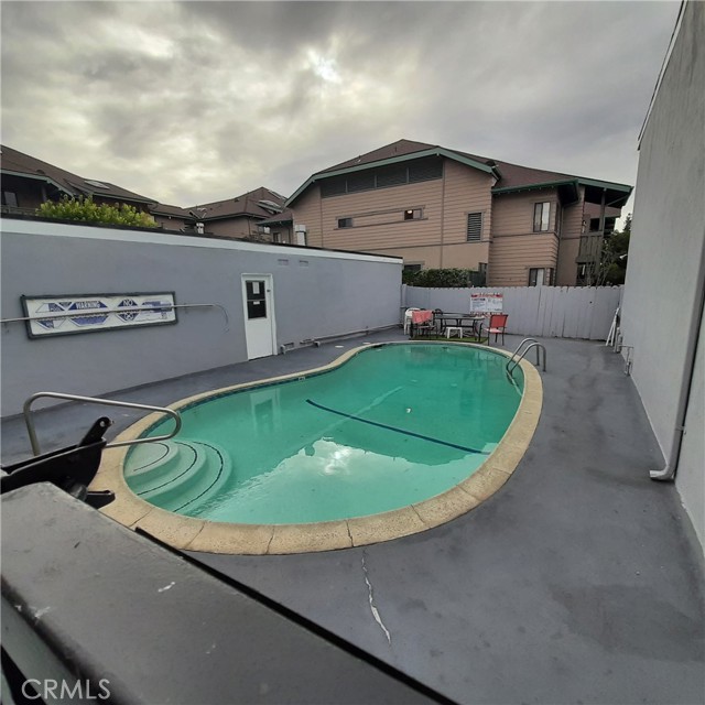 Detail Gallery Image 5 of 7 For 400 S Marengo, Pasadena,  CA 91101 - – Beds | – Baths